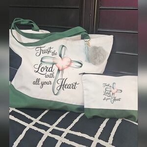 Canvas Tote Bag Set - White & Green with Inspirational Cross Heart Design